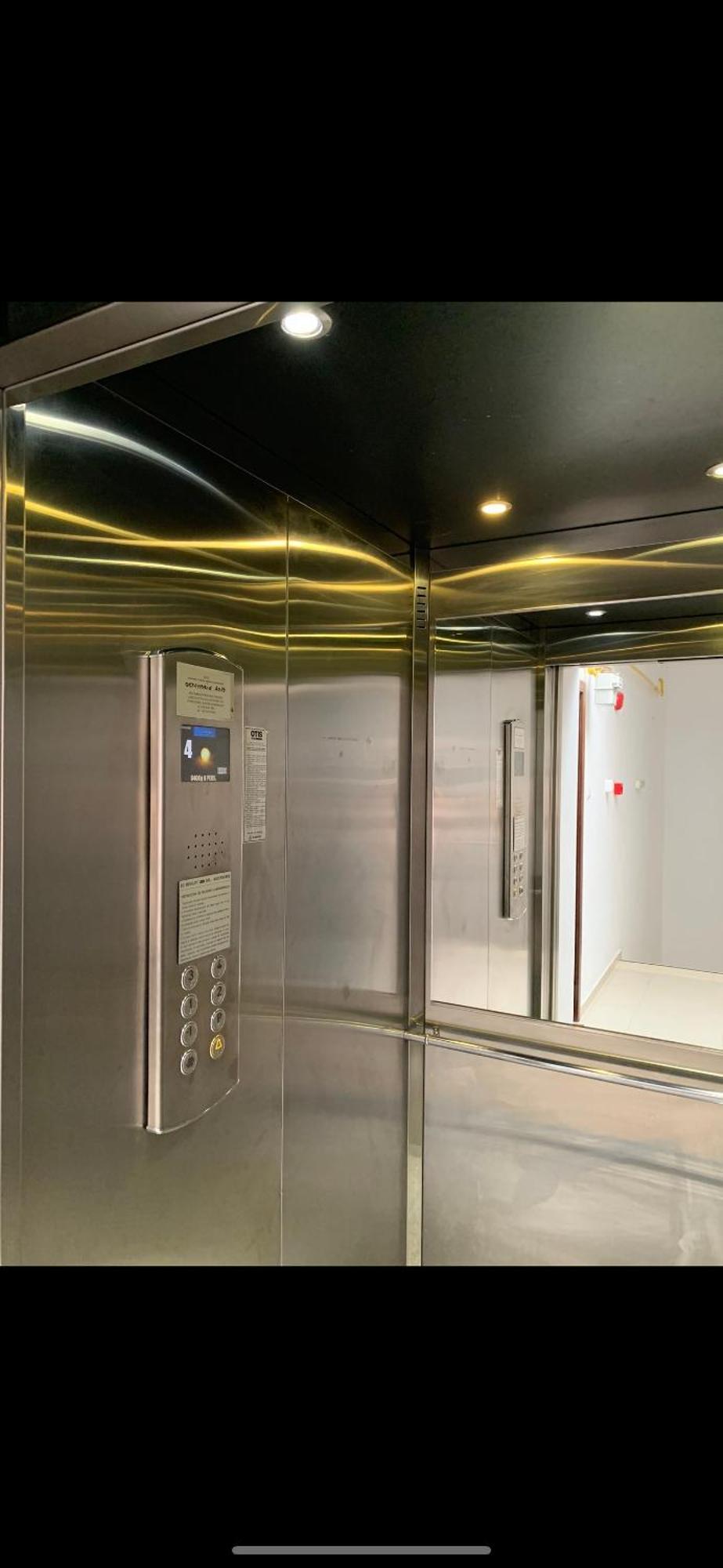 Centru Unirii Luxury Vip Palmier Apartament 2 Camere Cu Terasa Exterioara Amenajata ! Parcare Subterana Privata Climatizata Si Supravegheata Video Dar Doar Cu Rezervare In Limita Locurilor Disponibile !Proprietate In Regim Hoteliep - Nu Are Bucatarie 布加勒斯特 外观 照片